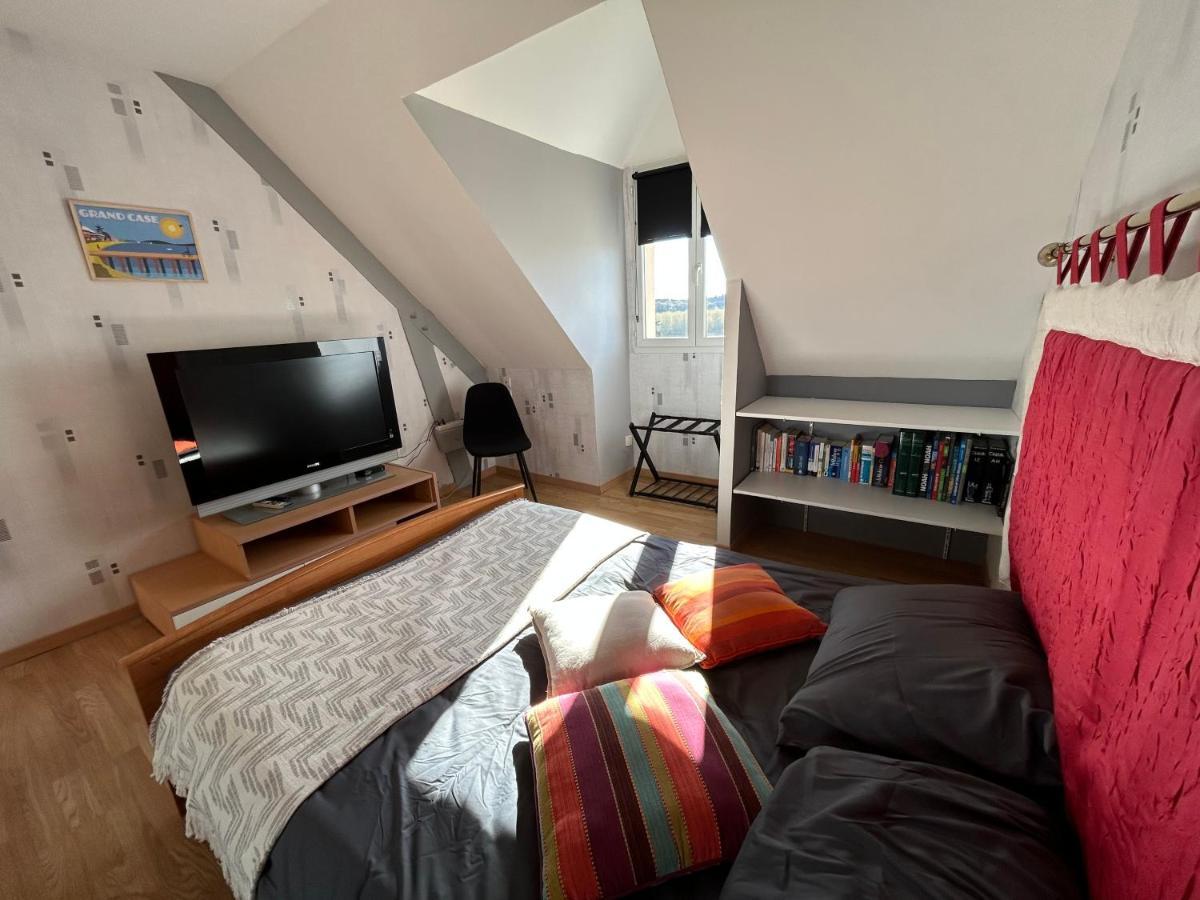 Maison Karmanor Monthoiron Екстериор снимка