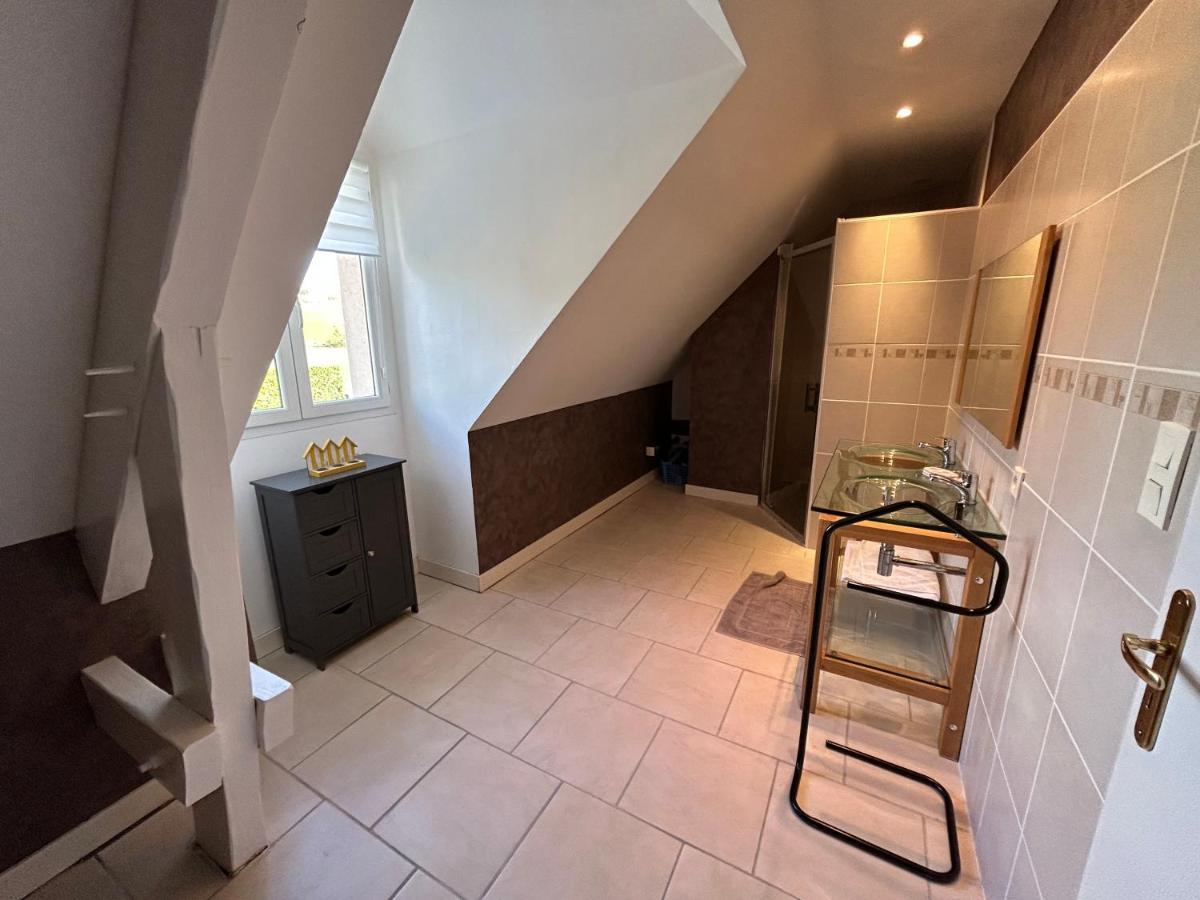 Maison Karmanor Monthoiron Екстериор снимка