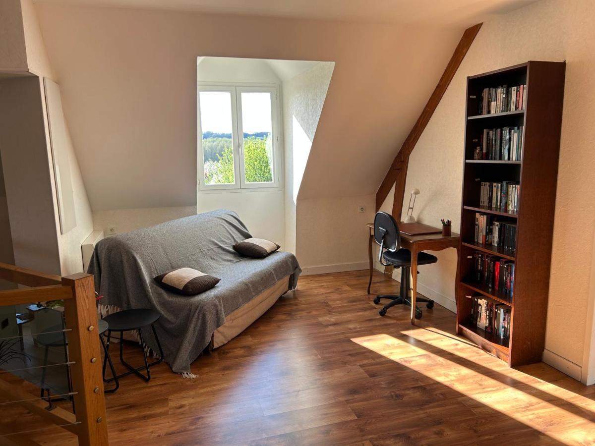 Maison Karmanor Monthoiron Екстериор снимка